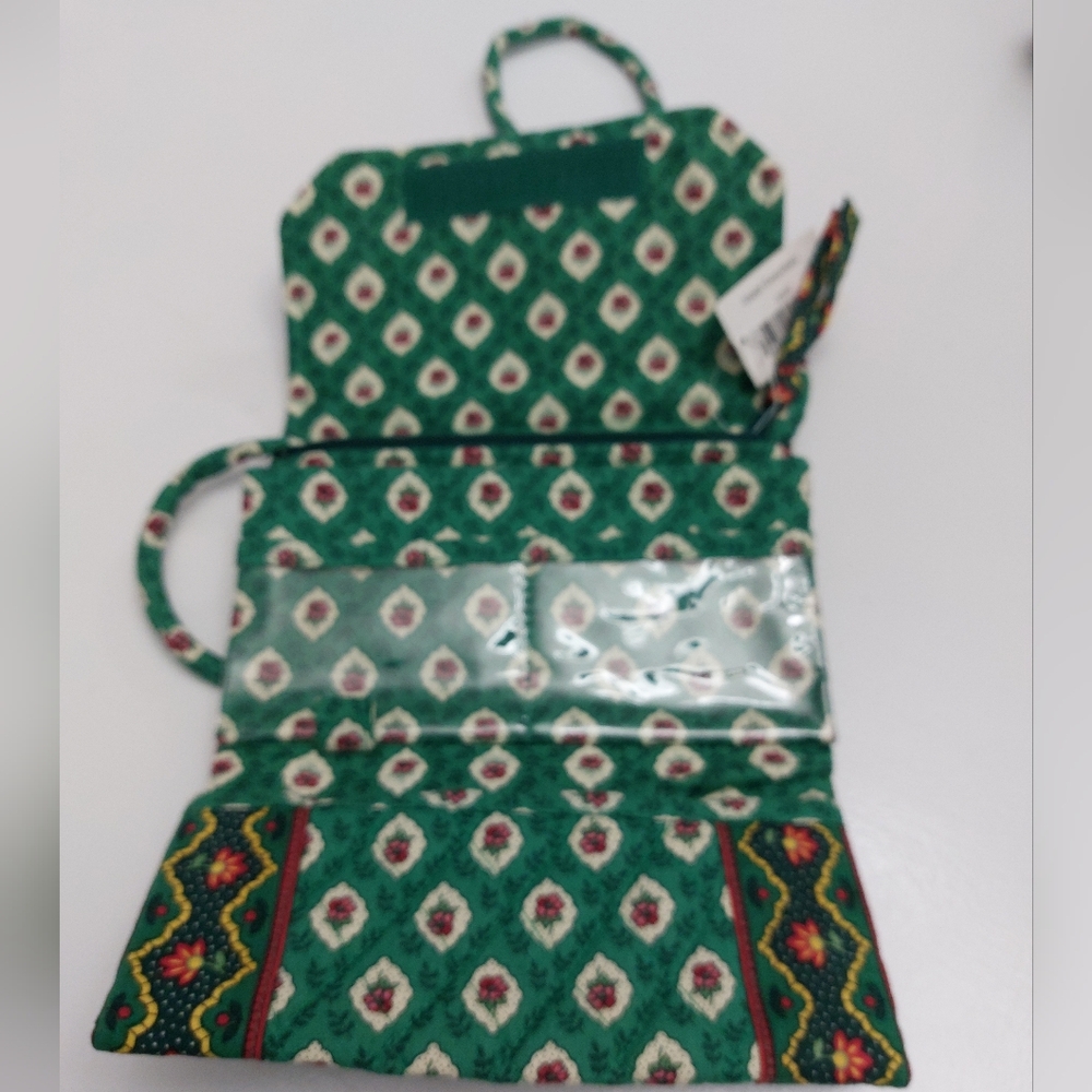 Vera Bradley Vintage Villager & Strap Wallet Greenfields NWT - Picture 11 of 13